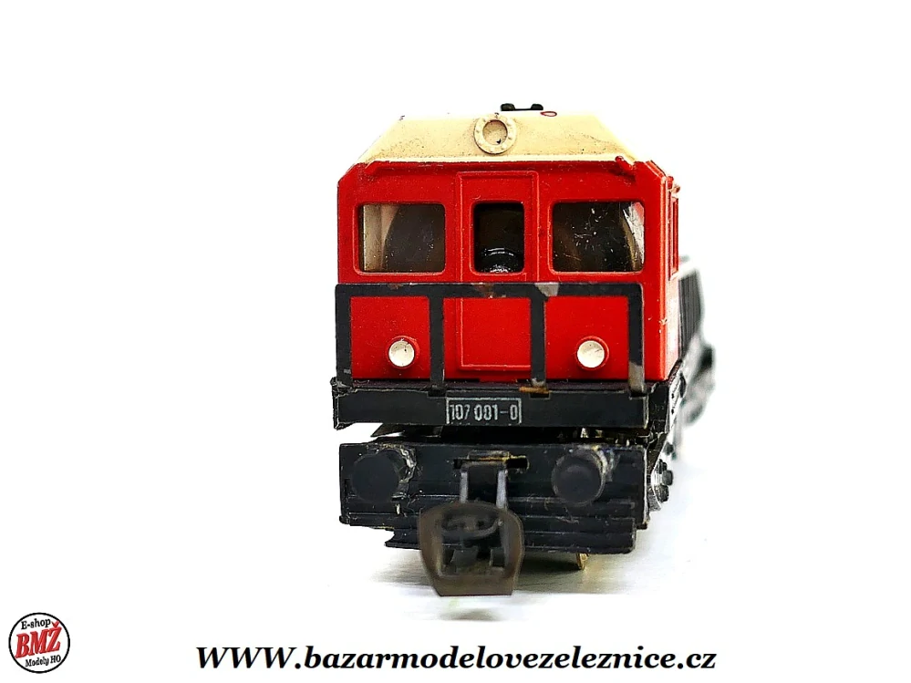 BTTB - Dieselová lokomotiva BR 107 001 DR - TT
