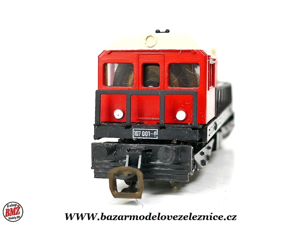 BTTB - Dieselová lokomotiva BR 107 001 DR - TT