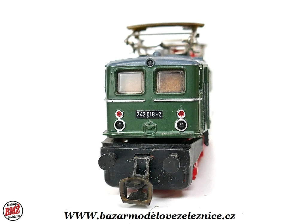 BTTB - Elektrická lokomotiva BR 242 018 DR - TT