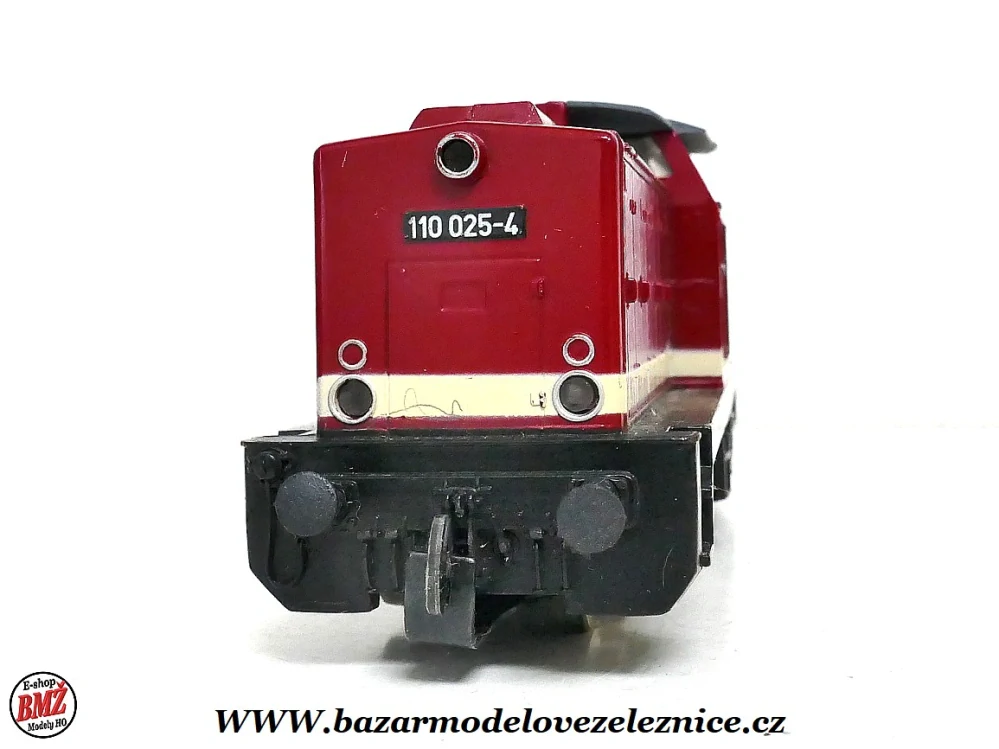 PIKO DDR - DC - Dieselová lokomotiva BR 110 025 DR - HO