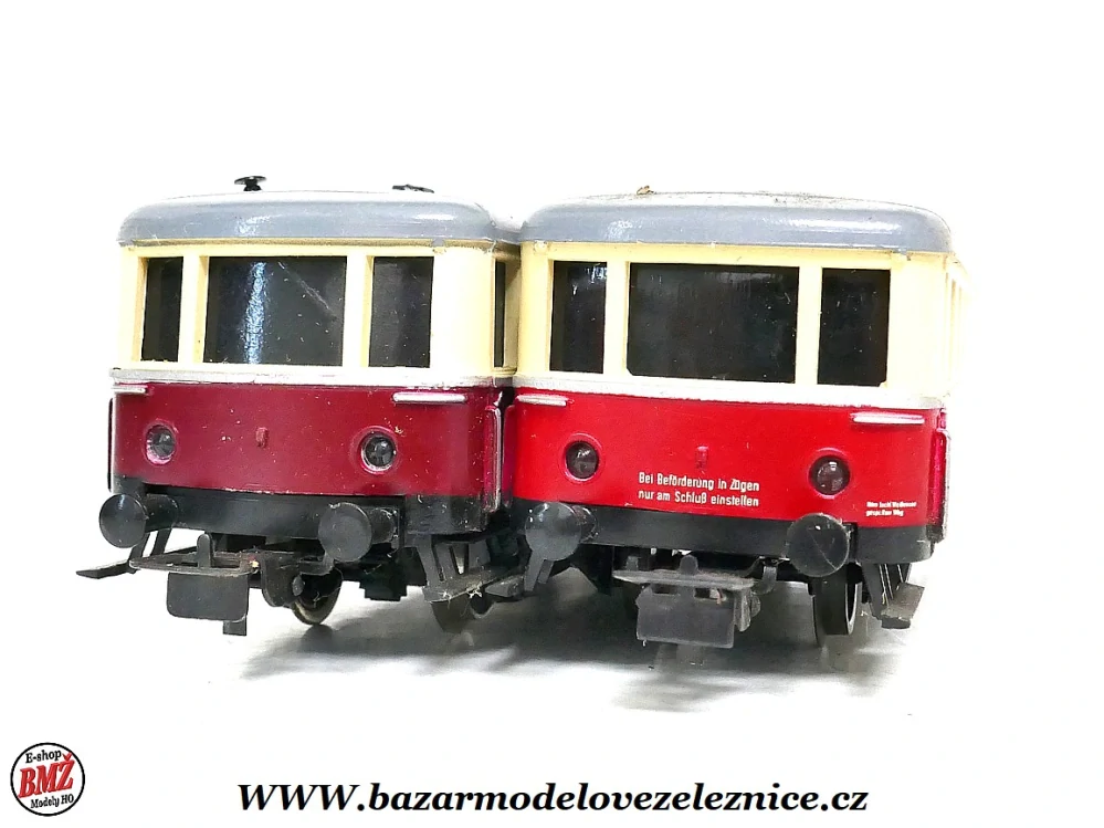 PIKO DDR - DC - Motorová souprava VT 135 DR - HO