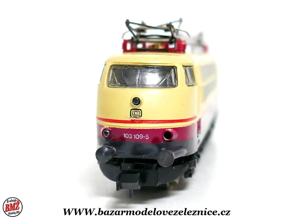 Arnold - DC - Elektrická lokomotiva BR 103 109 DB - N