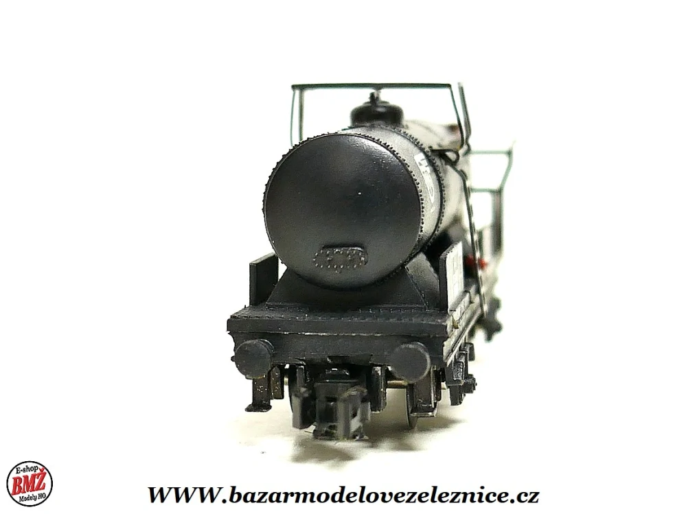 Arnold - Cisternový vůz DR VTG - N