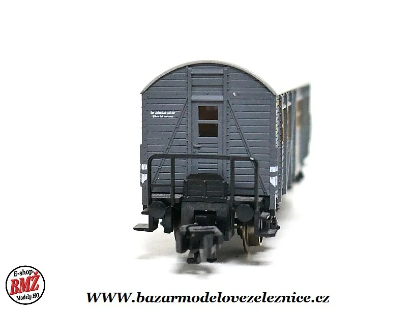 Minitrix - Krytý vůz DR provizorní osobní - N