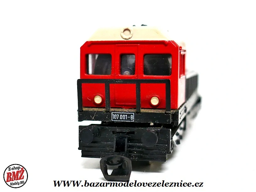 BTTB - Dieselová lokomotiva BR 107 001 DR - TT