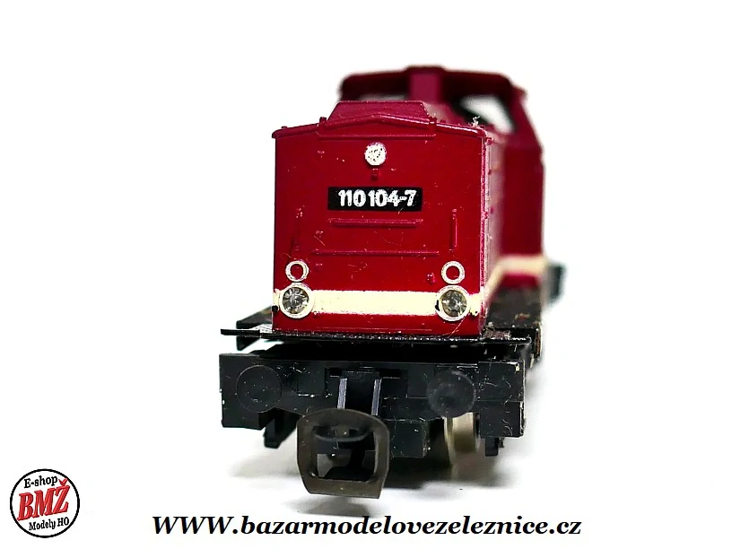 BTTB - Dieselová lokomotiva BR 110 104 DR - TT