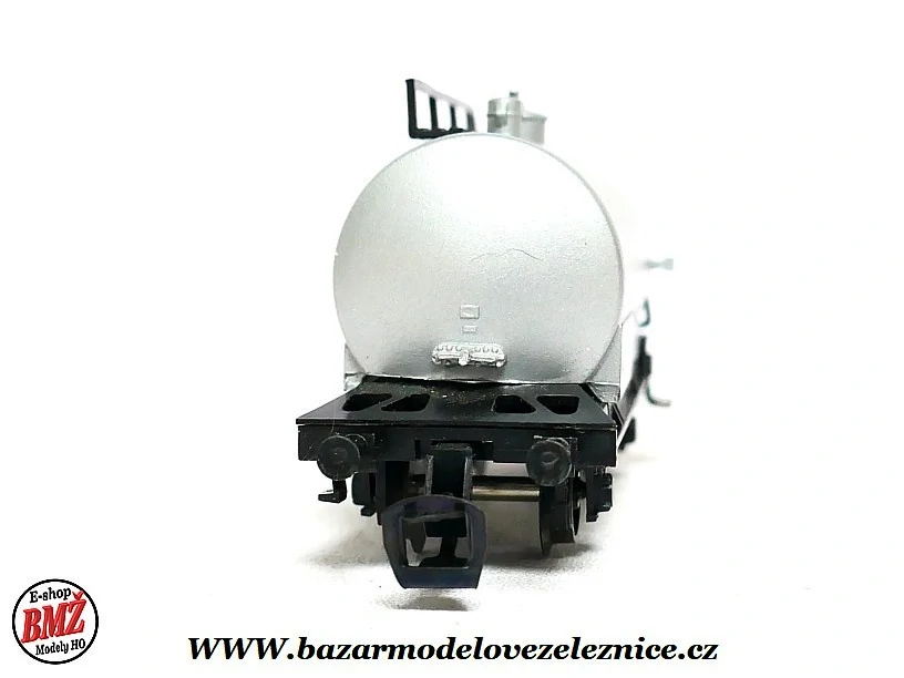 BTTB - Cisternový vůz DR - TT