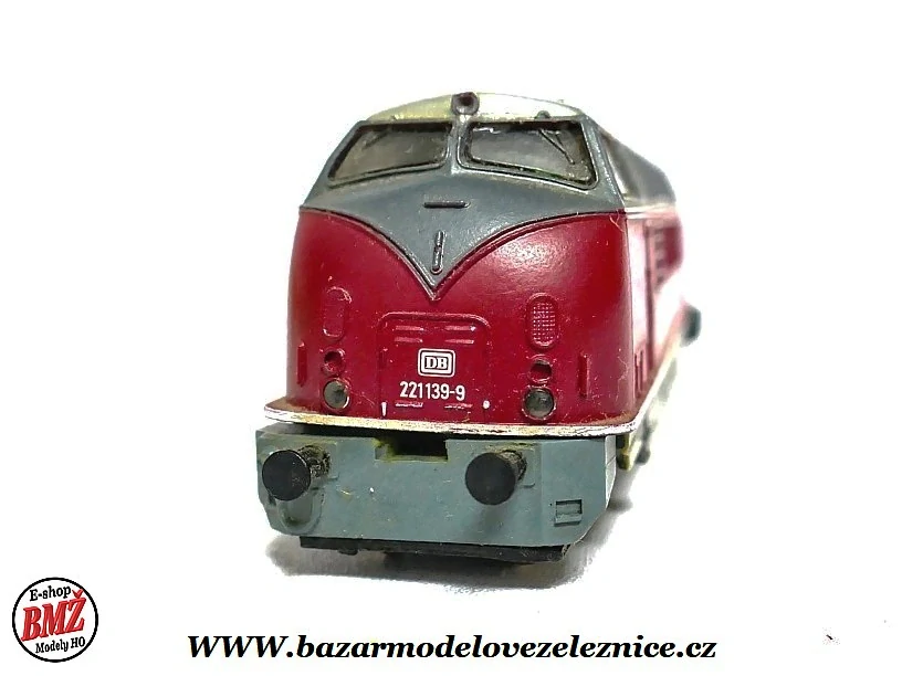 BTTB - Dieselová lokomotiva BR 221 139 DB - TT