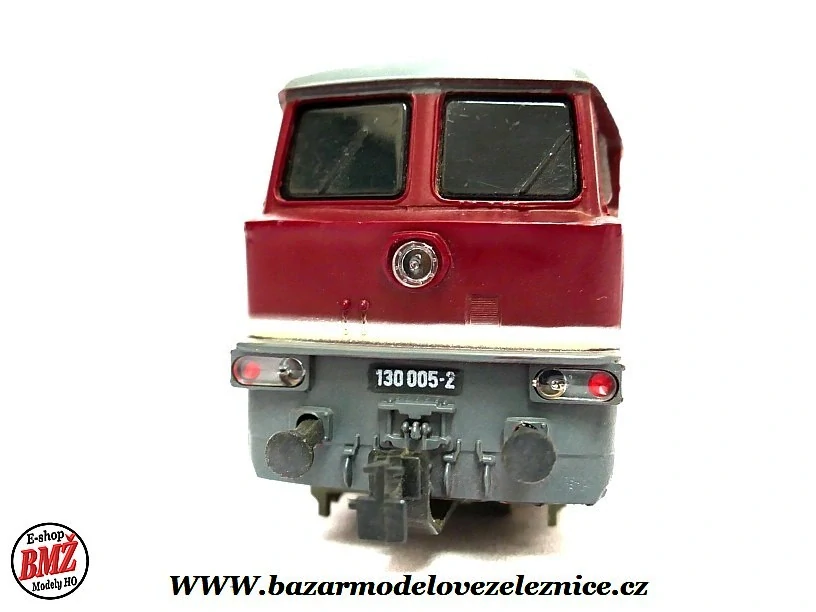 Piko DDR - DC - Dieselová lokomotiva BR 130 005 DR - HO