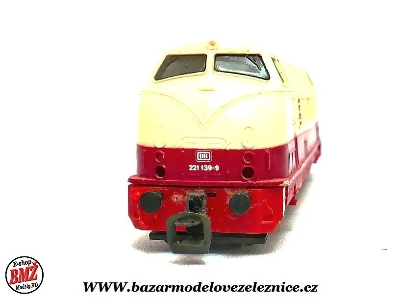 BTTB - Dieselová lokomotiva 221 DB - TT