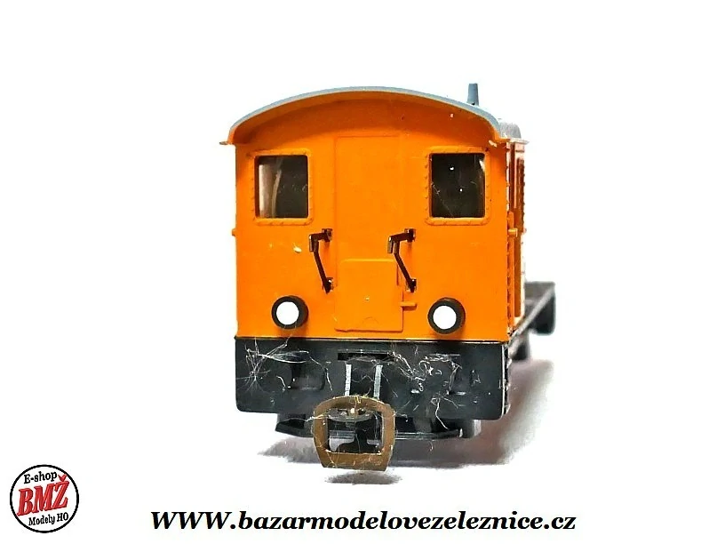 BTTB - Dieselová lokomotiva BR 103 033 DR - TT