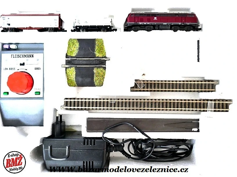 Fleischmann - DCC - Set s Dieselovou lokomotivou BR 218 DB + 3 vozy N