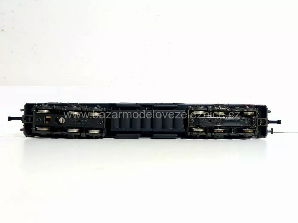 Rivarossi - DC - Dieselová lokomotiva br 232 001 DB - HO