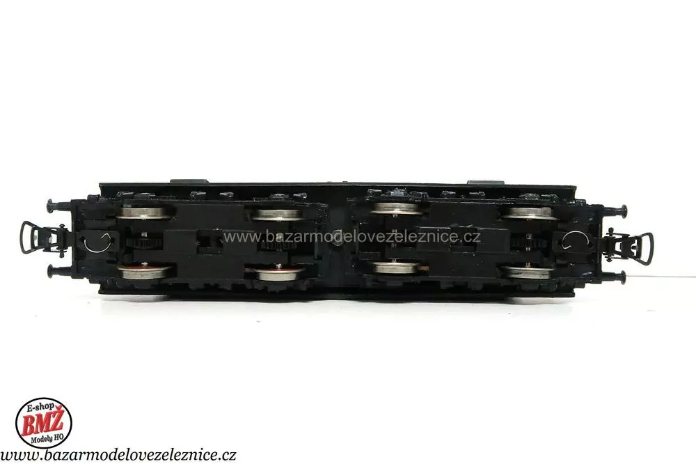 Piko DDR - DC - Elektrická lokomotiva E 44 137 DR - HO