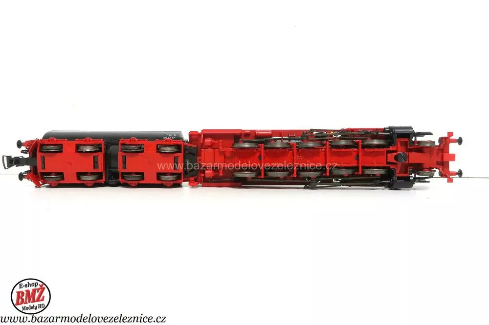 Gutzold - DSS - Parní lokomotiva 52 8105 DR - HO