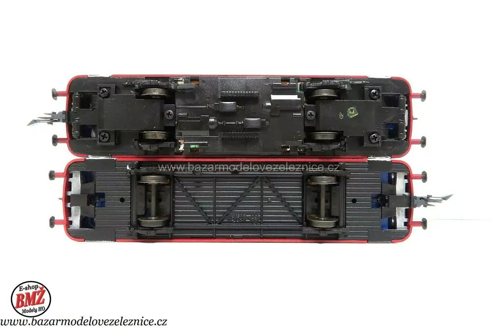 Roco - DC - Motorová souprava VT 984/998 DB - HO