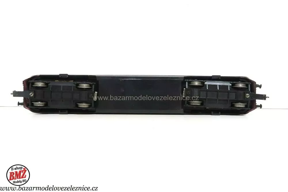 PIKO DDR - DC  - Dieselová lokomotiva BR 118 181  DR - HO