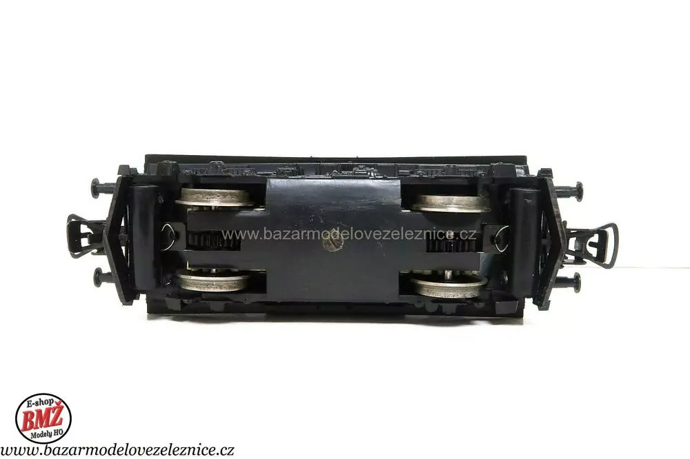 PIKO DDR - DC - Elektrická lokomotiva E 69 05 DR -HO