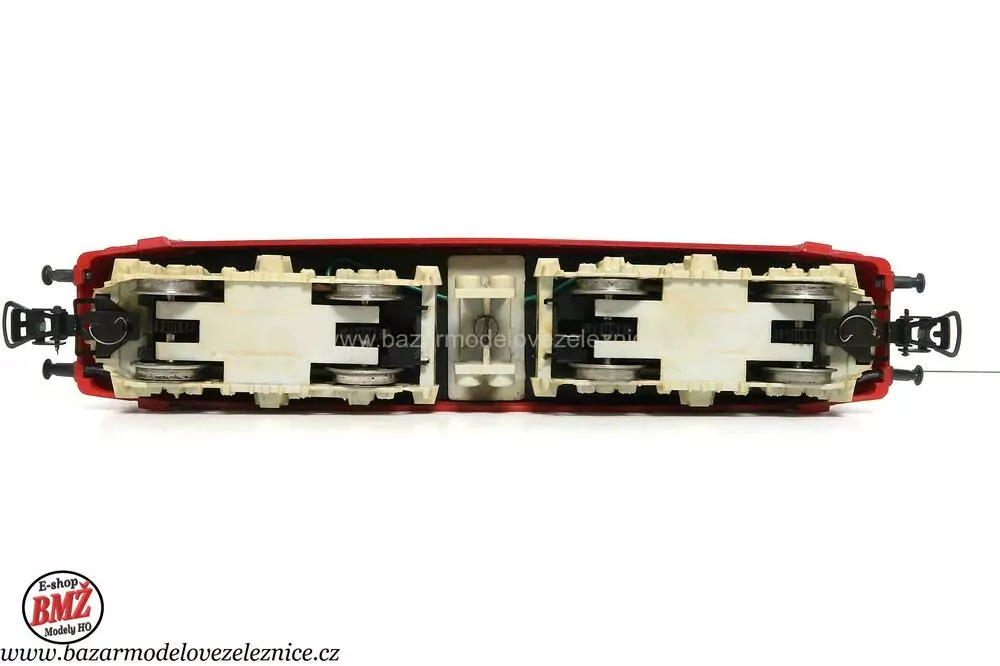 PIKO DDR - DC - Elektrická lokomotiva BR 242 239 DR -HO
