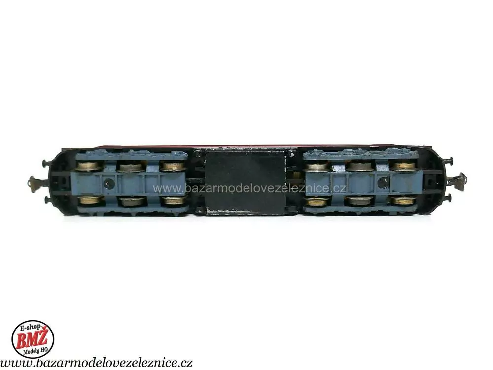 BTTB - Dieselová lokomotiva V 130 007 DR - TT