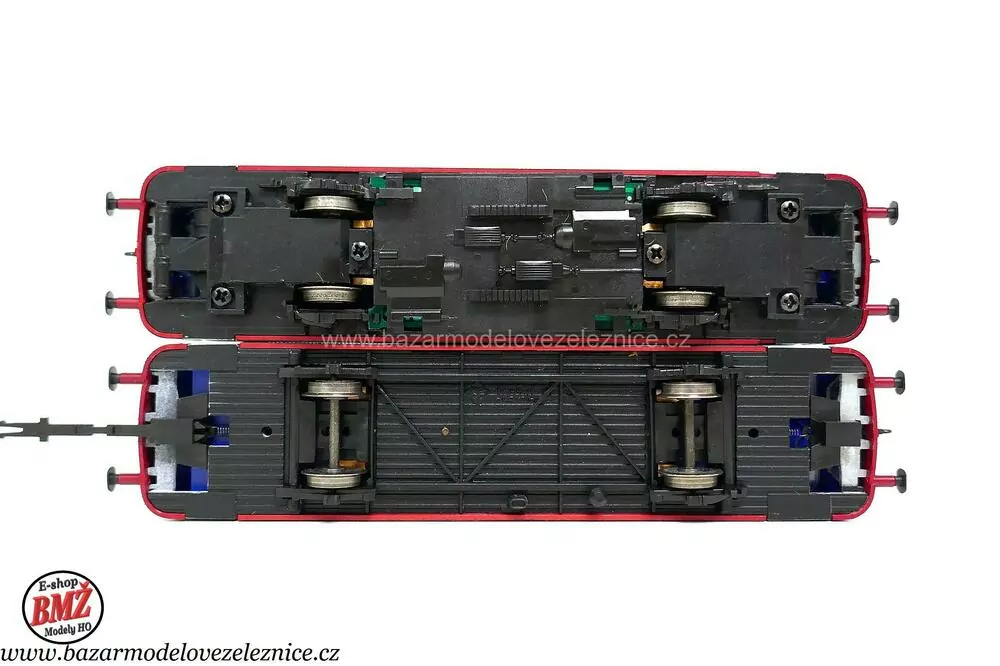 Roco - DSS - Motorová souprava VT 984/998 DB - HO