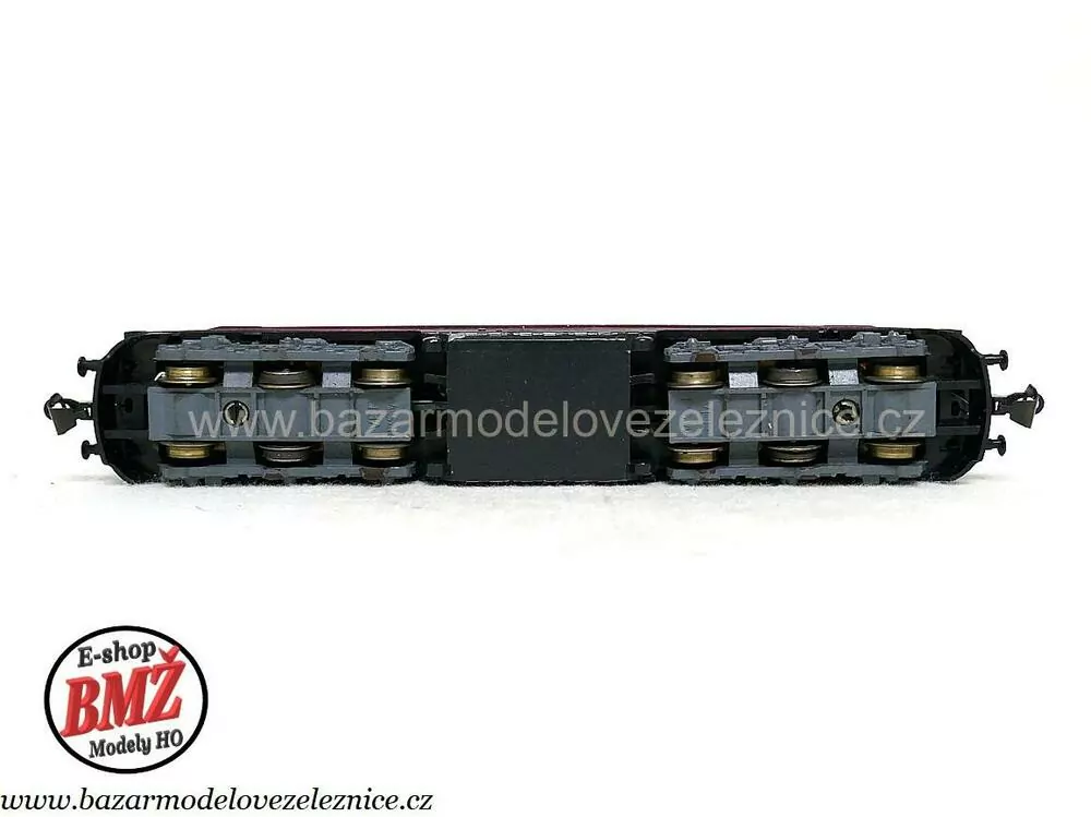BTTB - Dieselová lokomotiva BR 130 007 DR - TT