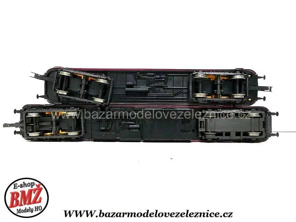 PIKO DDR - DC - Dieselová souprava BR 185 DR - HO