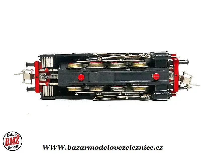 Zeuke - DC - Parní lokomotiva BR 81 001 DR - TT