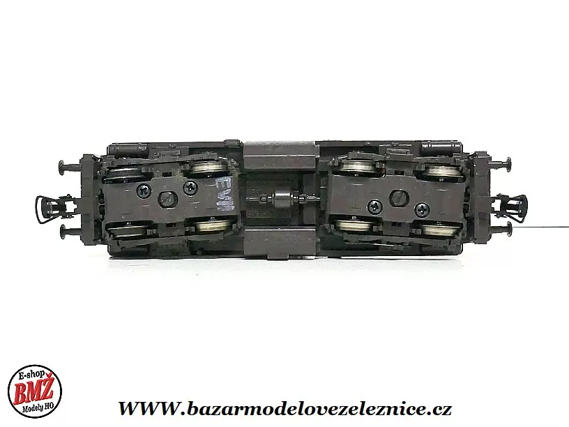 Roco - DSS - Dieselová lokomotiva BR 211 061  DB - HO