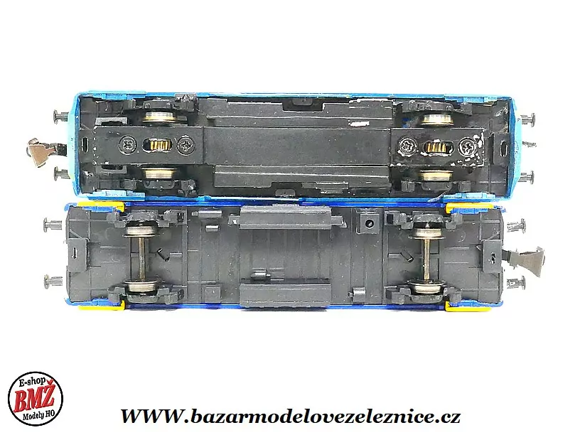 Motorový vůz 810 ČD Najbrt + přípojný vůz - TT