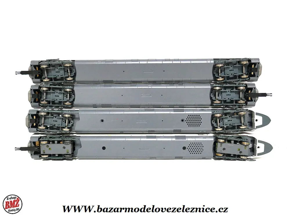 Roco - DCC + ZVUK - Dieselová jednotka ICE BR 605 DB - HO