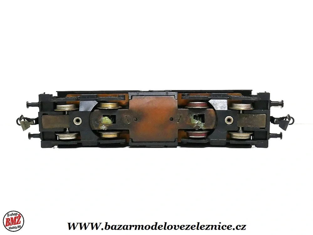 BTTB - Dieselová lokomotiva BR 110 104 DR - TT