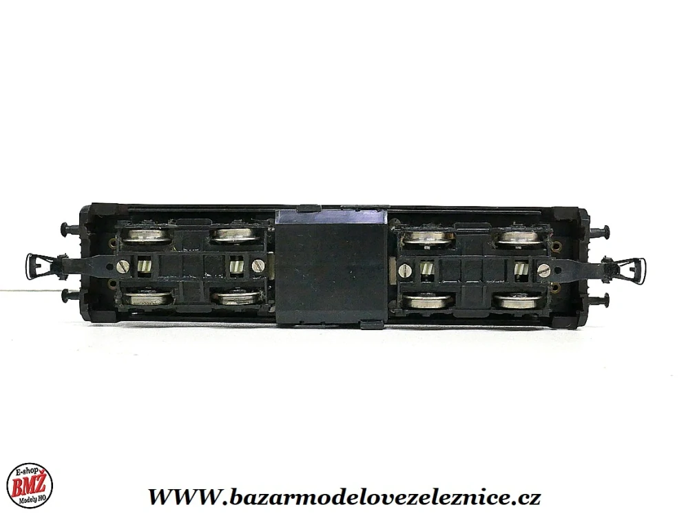 Piko DDR - DC - Dieselová lokomotiva BR 110 025 DR - HO