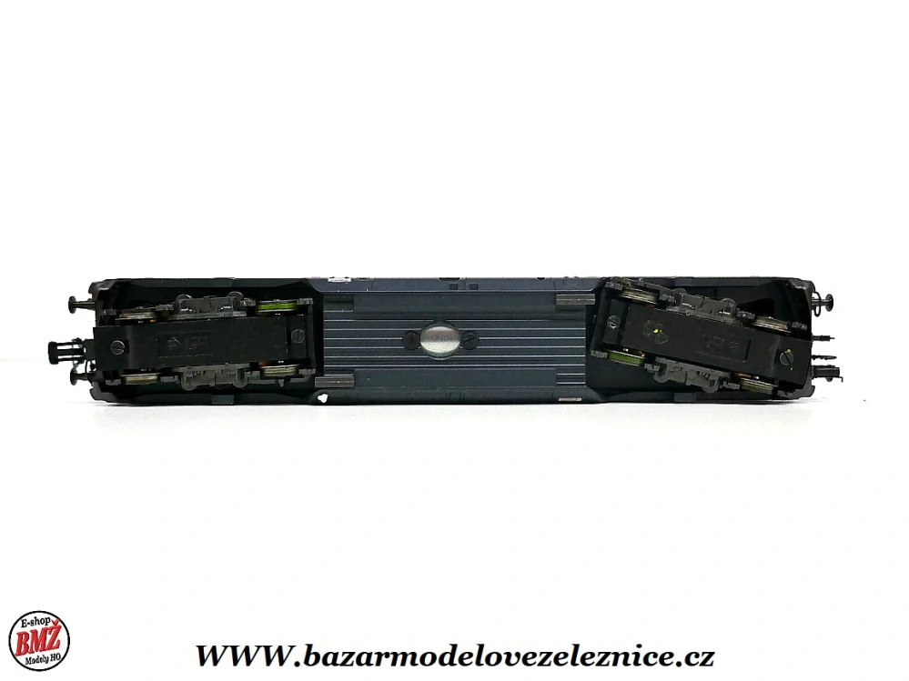 Roco - DC - Dieselová lokomotiva V 200 035 DB - HO
