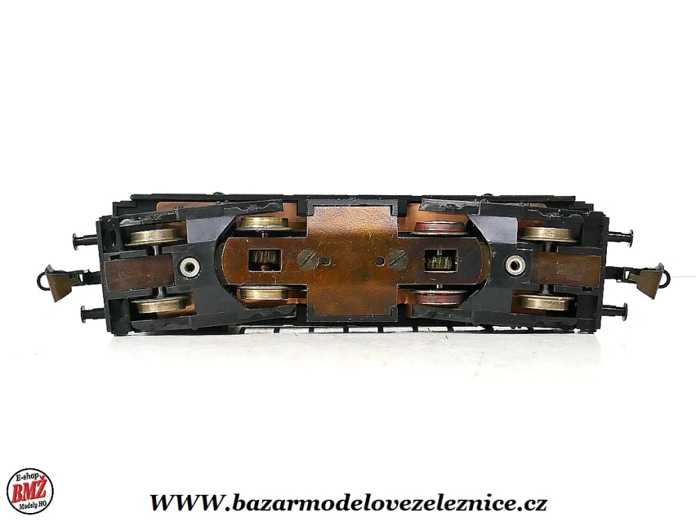 BTTB - Dieselová lokomotiva BR 107 001 DR - TT