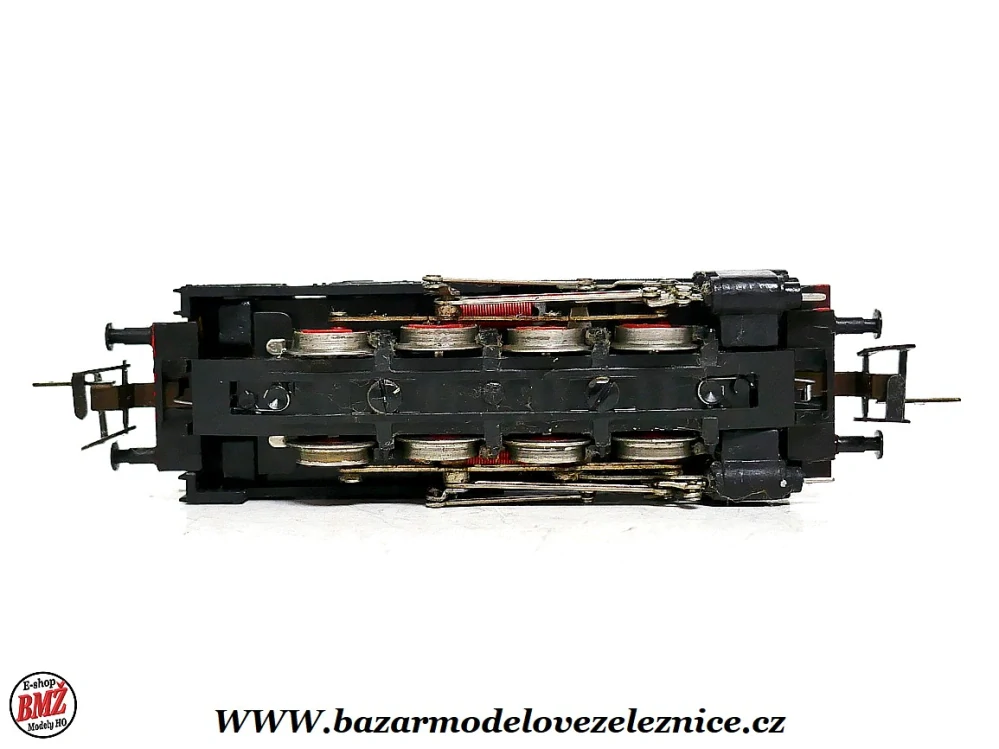 Zeuke - DC - Parní lokomotiva BR 81 001 DR - TT