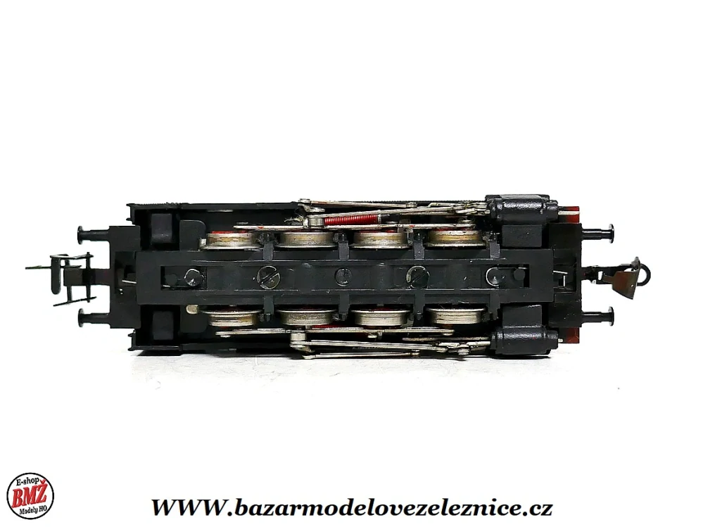 Zeuke - DC - Parní lokomotiva BR 81 001 DR - TT