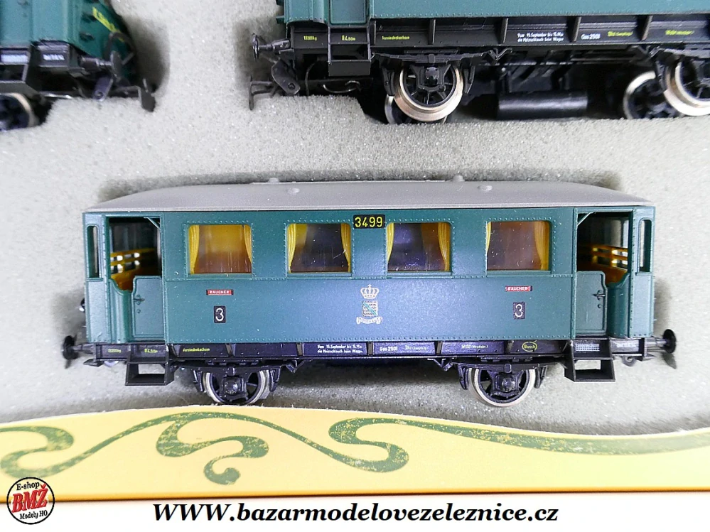 Piko DDR - DC - Set s BR 75 SASKO + 3 Os. vozy - HO