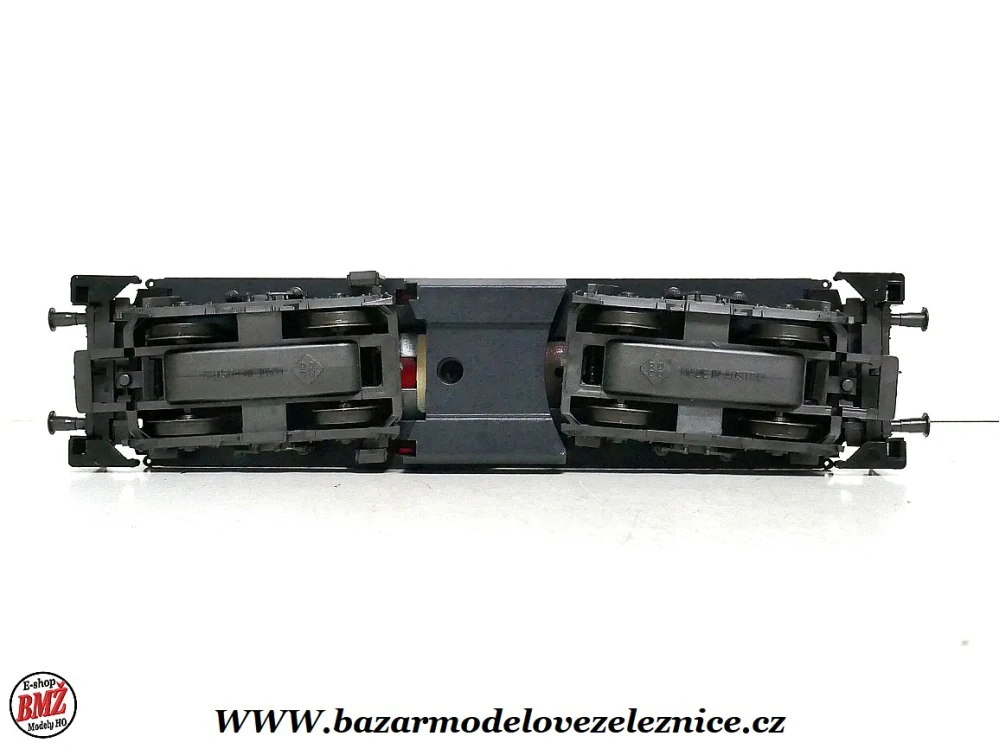 Roco - DC - Dieselová lokomotiva V150 09 DB - HO
