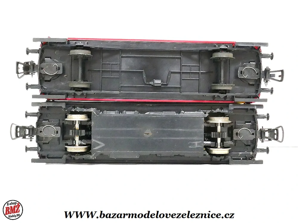 PIKO DDR - DC - Motorová souprava VT 135 DR - HO