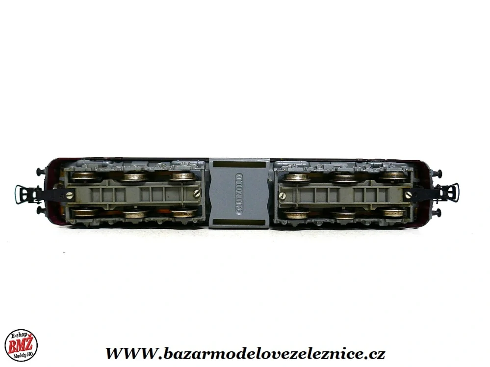 PIKO DDR - DC  - Dieselová lokomotiva T 679 1122 ČSD - HO