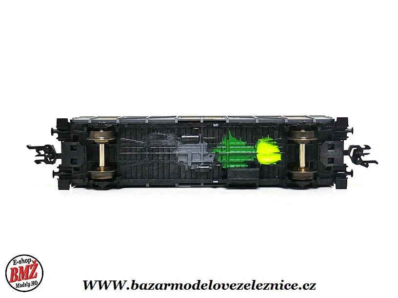 Minitrix - Krytý vůz DR provizorní osobní - N