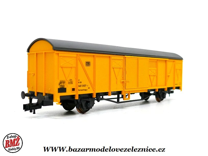 Roco - DC - BR 333 + 3 vozy - HO