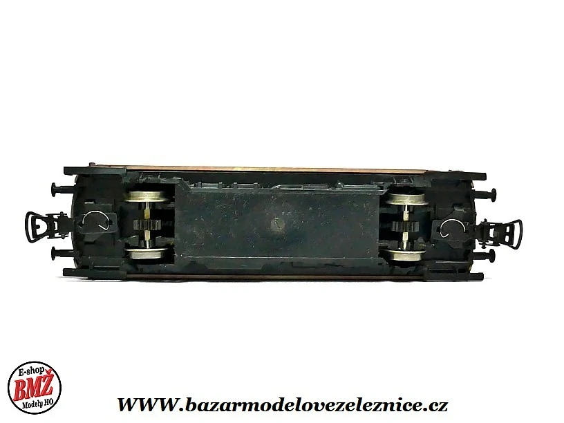 PIKO DDR - DC - Motorová vůz VT 135 DB - HO