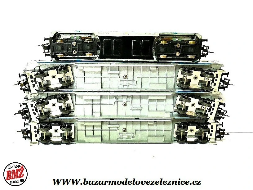 Zeuke - Set V 200 Silverlines + 3 os. vozy - TT