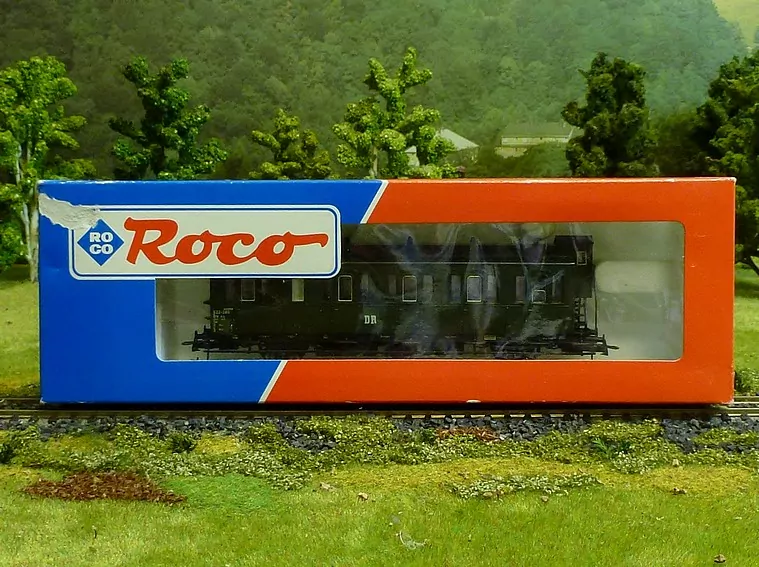 Roco - Osobní vůz DR . - HO