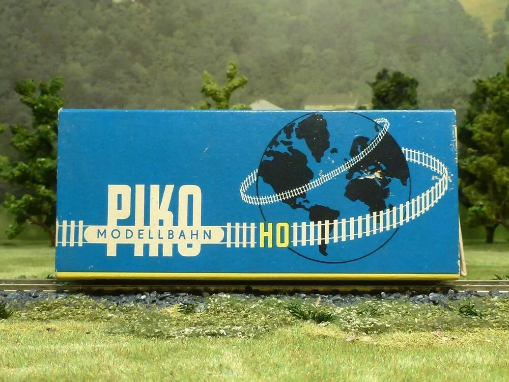 PIKO DDR - Chladírenský vůz Máv - HO