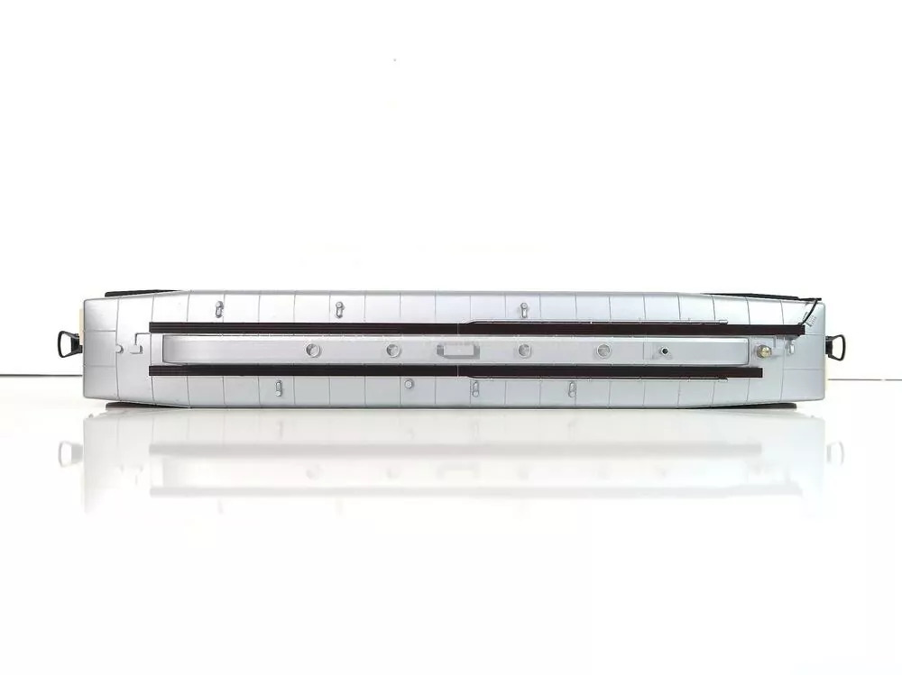 Trix - DC - Motorový vůz VT 858 DRG - HO