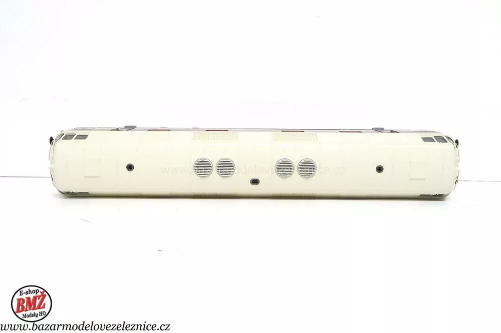 Roco - DCC + Henning Sound - Dieselová lokomotiva BR 118 552 DR - HO