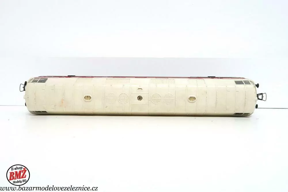 PIKO DDR - DC  - Dieselová lokomotiva BR 118 117  DR - HO